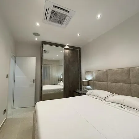 Vila Eless Villa